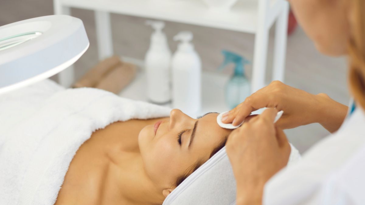 Heridas tras limpieza facial